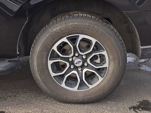 Used 2024 Ford Expedition Max XLT image 67