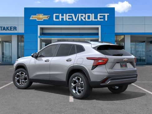 New 2026 Chevrolet Trax LT FWD image 3