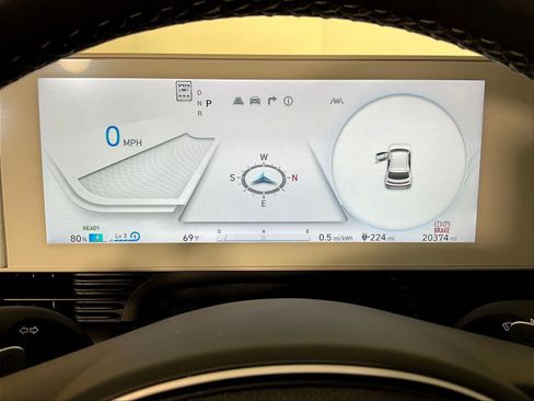 Certified 2024 Hyundai Ioniq 5 Limited AWD/4WD image 13