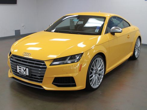 Used 2016 Audi TTS 2.0T Coupe w/ Technology Package image 4