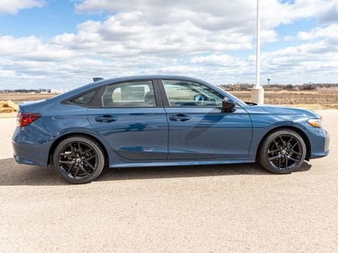 Used 2026 Honda Civic Sport image 8