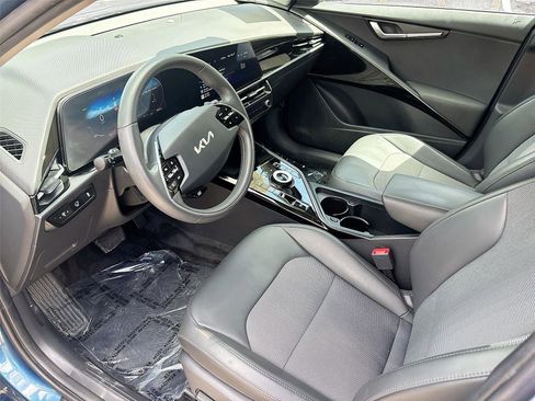 Used 2023 Kia Niro Wind FWD image 22