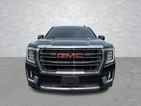 Used 2023 GMC Yukon SLT AWD/4WD image 11