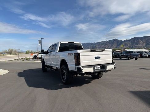 Used 2019 Ford F350 Lariat AWD/4WD image 3