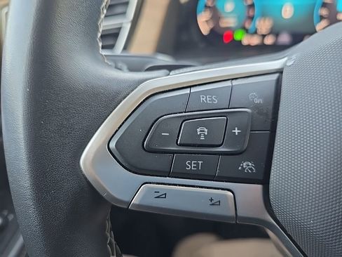 Used 2024 Volkswagen Atlas SE image 22