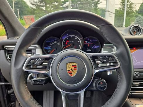 Used 2021 Porsche Macan Turbo AWD/4WD image 21