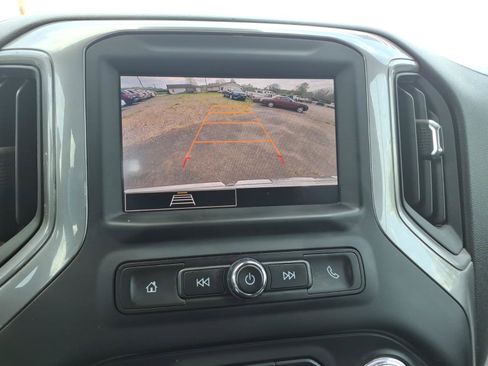 Used 2023 GMC Sierra 1500 Pro w/ Fleet Convenience Package AWD/4WD image 9