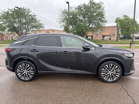 Used 2023 Lexus RX 350 w/ Cold Area Package AWD/4WD image 12