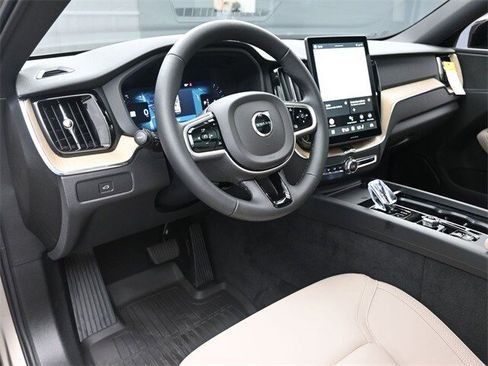 Used 2026 Volvo XC60 B5 Plus w/ Protection Package Premier image 18