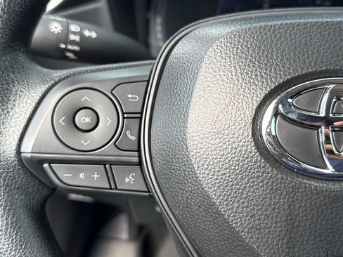 Used 2026 Toyota Corolla LE FWD image 15