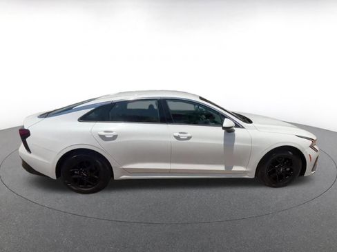 Used 2025 Kia K5 LXS FWD image 16
