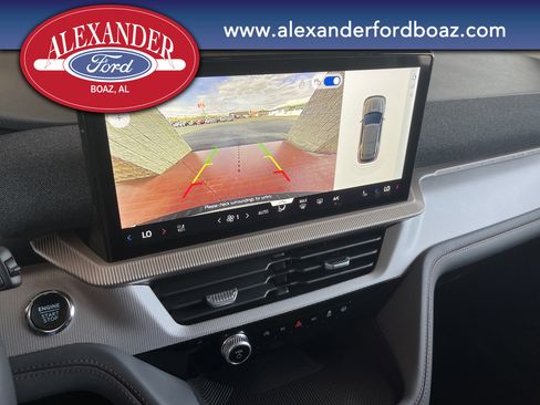 New 2026 Ford Explorer Active w/ Active Comfort Package image 22