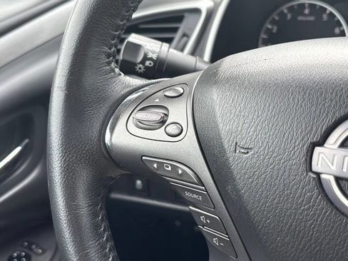 Used 2023 Nissan Murano SV AWD/4WD image 24