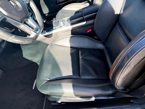 Used 2015 Mercedes-Benz SLK 250 SLK250 image 10