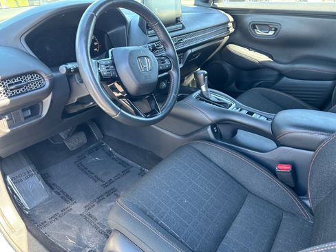 Used 2024 Honda HR-V Sport image 20