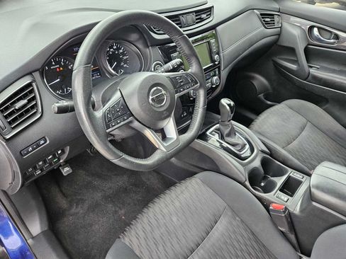 Used 2019 Nissan Rogue SV AWD/4WD image 15