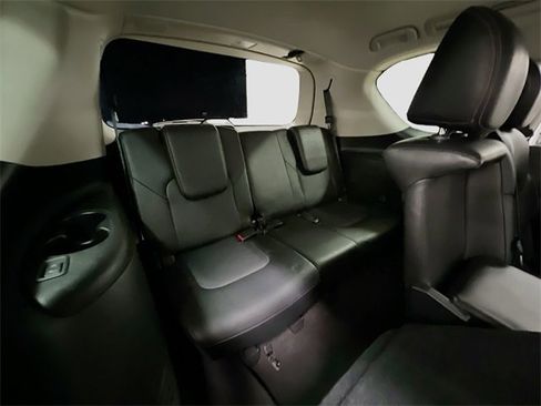 Used 2018 Nissan Armada SL w/ Moonroof Package image 31