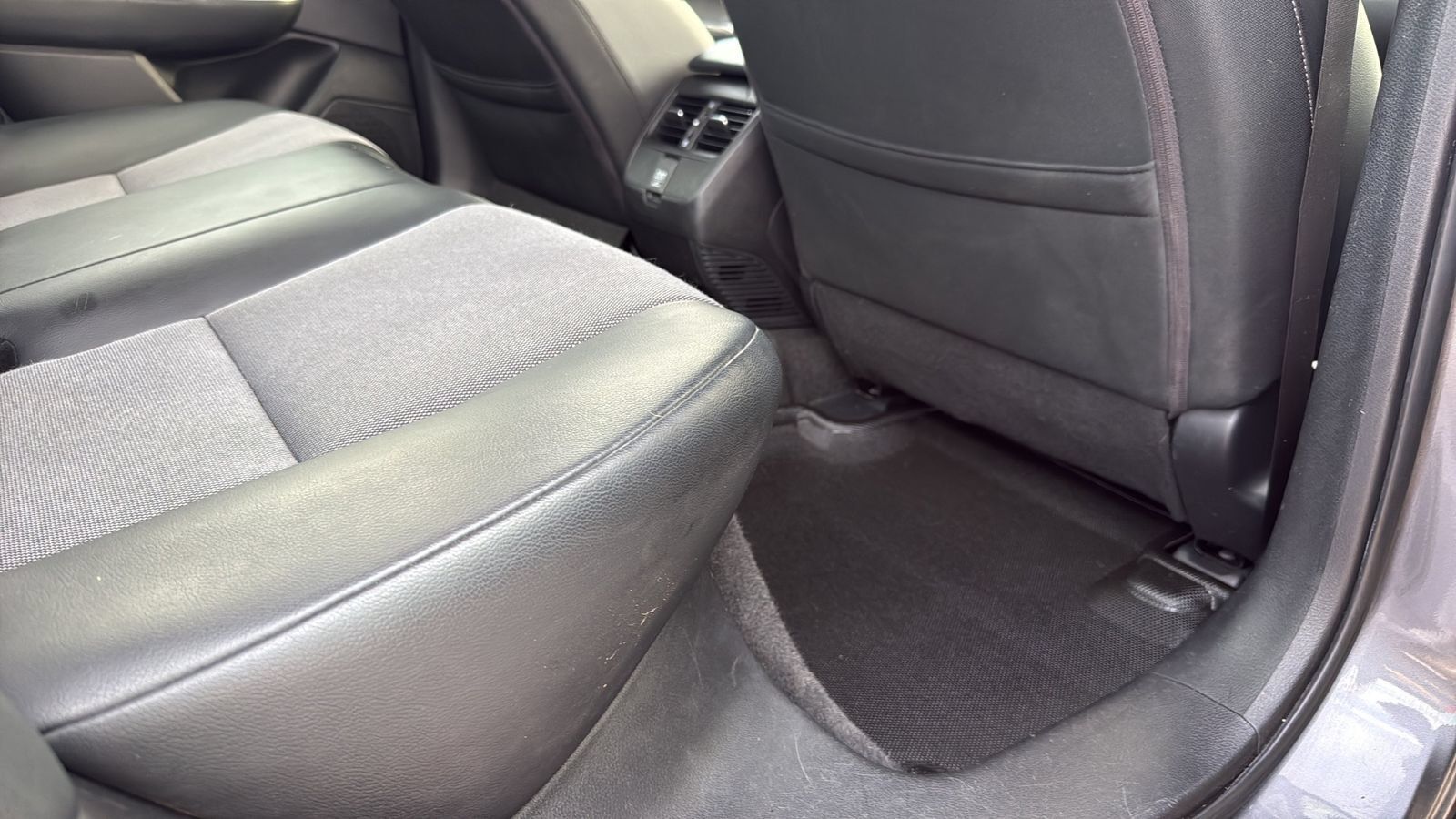 Used 2018 Honda Clarity Plug-In Hybrid image 24