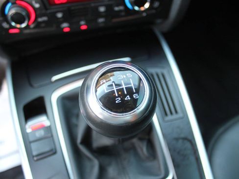 Used 2010 Audi A5 2.0T Premium Plus AWD/4WD image 30