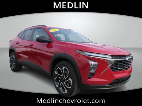 Used 2026 Chevrolet Trax RS w/ Driver Confidence Package image 44