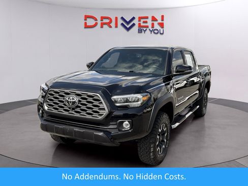 Used 2023 Toyota Tacoma TRD Off-Road w/ Advanced Technology Package AWD/4WD image 1