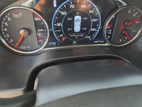 Used 2021 GMC Acadia AT4 w/ Technology Package image 20