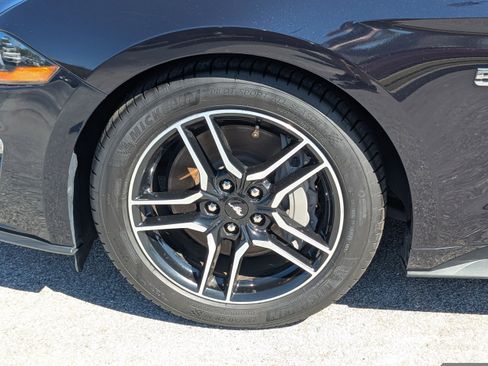 Used 2021 Ford Mustang GT Premium w/ Equipment Group 401A image 17