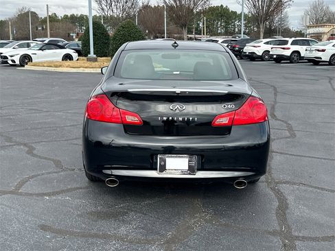 Used 2015 INFINITI Q40 w/ Navigation Package image 6
