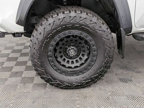 Used 2019 Toyota Tacoma TRD Pro image 16