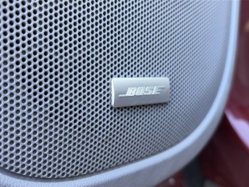 Used 2017 GMC Acadia SLT w/ LPO, Cargo Package image 21