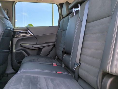 Used 2022 Mitsubishi Outlander SE image 14