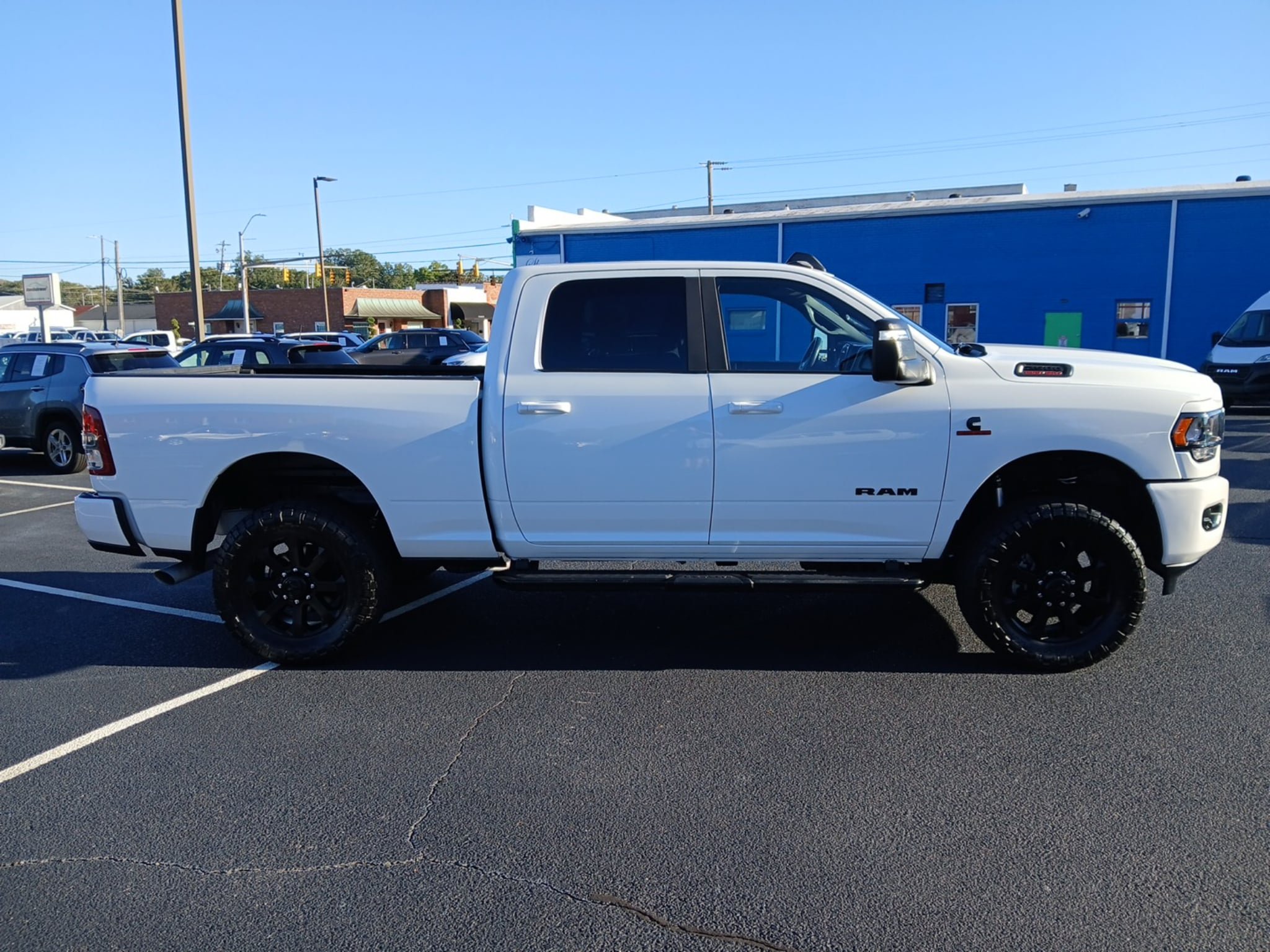 Certified 2024 RAM 2500 Big Horn w/ Night Edition AWD/4WD image 2