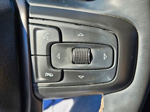 Used 2024 GMC Sierra 2500 AT4 w/ AT4 Premium Plus Package image 9