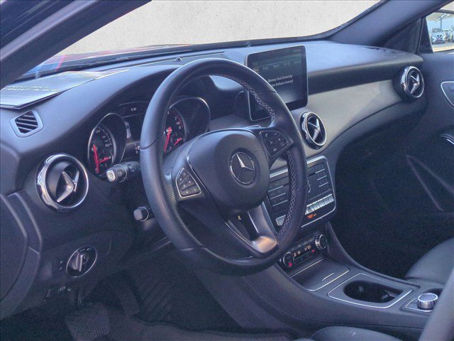 Used 2018 Mercedes-Benz GLA 250 4MATIC image 10