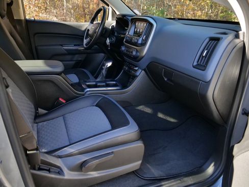 Used 2022 Chevrolet Colorado Z71 image 41