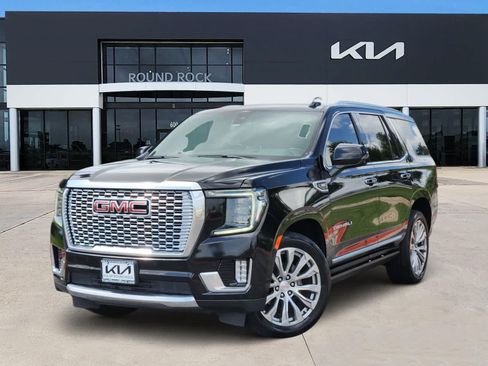 Used 2021 GMC Yukon Denali w/ Denali Premium Package AWD/4WD image 1
