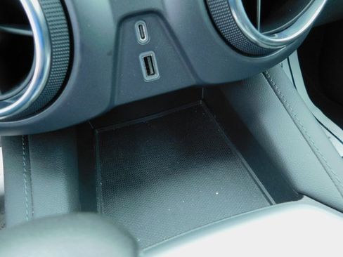 Used 2022 Chevrolet Blazer LT image 30