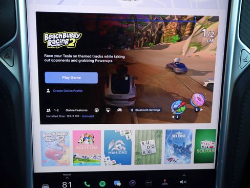 Used 2018 Tesla Model X 100D image 25