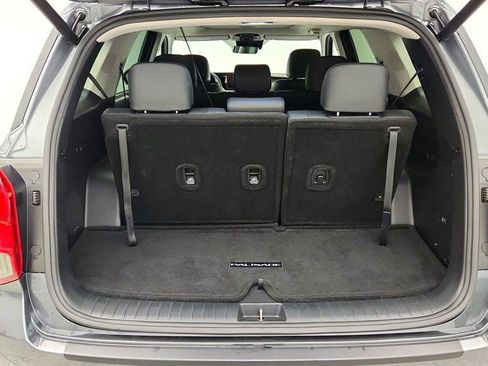 Used 2024 Hyundai Palisade SEL FWD image 22