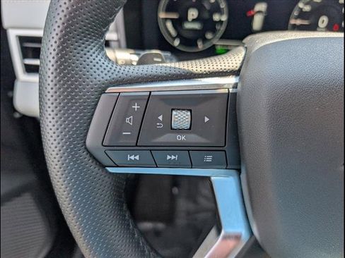 Used 2024 Mitsubishi Outlander SEL image 7