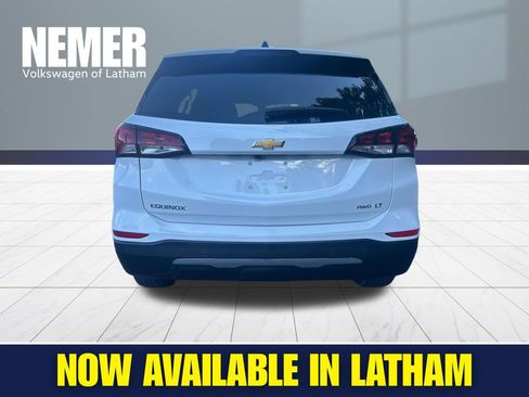Used 2024 Chevrolet Equinox LT AWD/4WD image 3