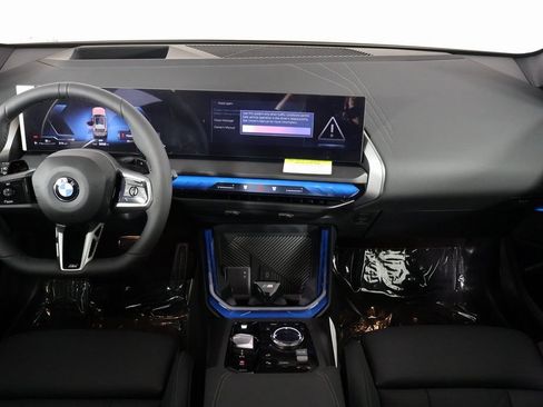 Used 2026 BMW X3 xDrive30i w/ Premium Package AWD/4WD image 4