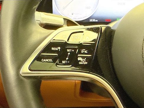 Certified 2023 Mercedes-Benz S 580e 4MATIC Sedan image 11