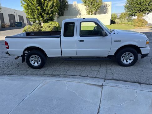 Used 2010 Ford Ranger XLT image 8
