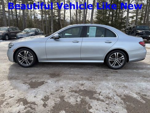 Used 2021 Mercedes-Benz E 350 4MATIC Sedan image 4