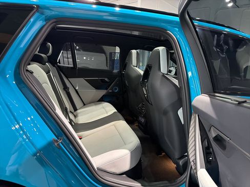 Used 2026 BMW M5 Touring image 30