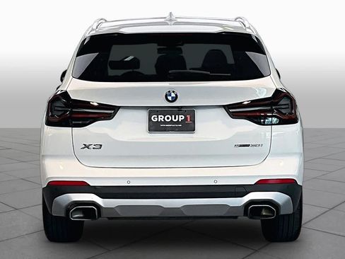 Used 2024 BMW X3 sDrive30i w/ Convenience Package RWD image 5
