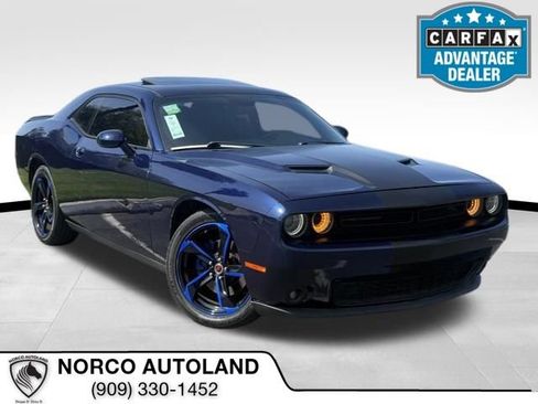 Used 2016 Dodge Challenger R/T w/ Driver Convenience Group image 1
