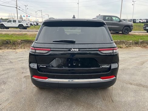 New 2025 Jeep Grand Cherokee Laredo X image 6