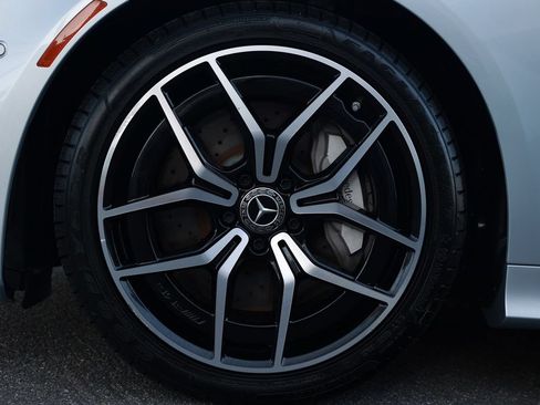 Used 2023 Mercedes-Benz E 450 Coupe image 12